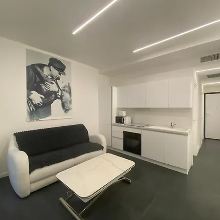 2 Pieces Contemporain * Cannes